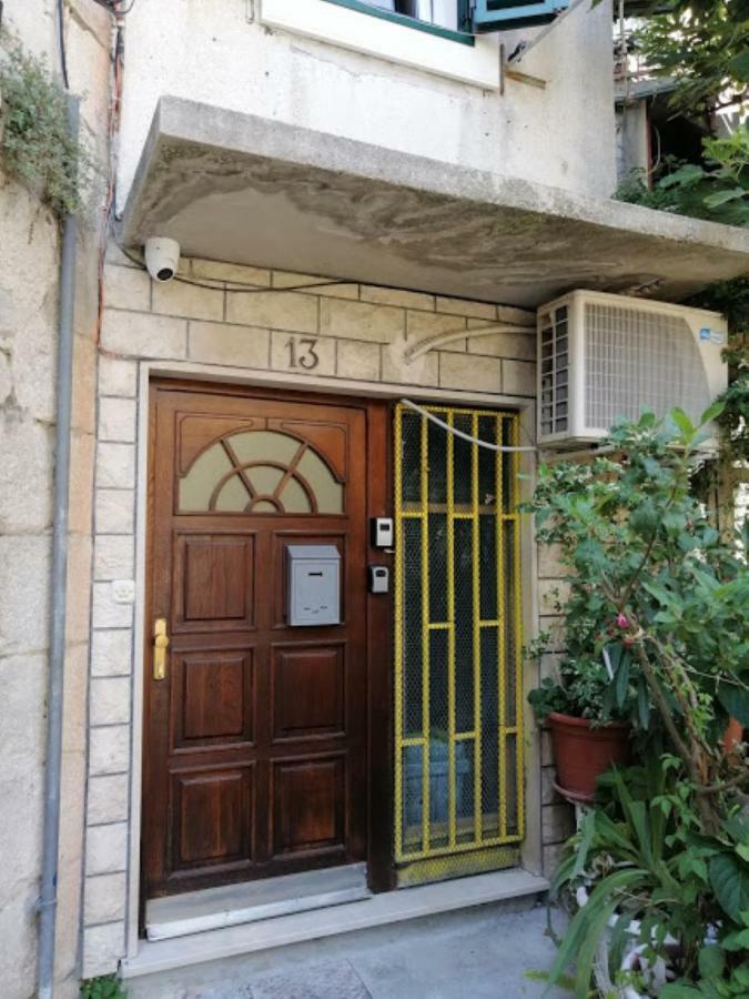 Studio Apartments Petar In Old Part Of Town Split Exterior foto