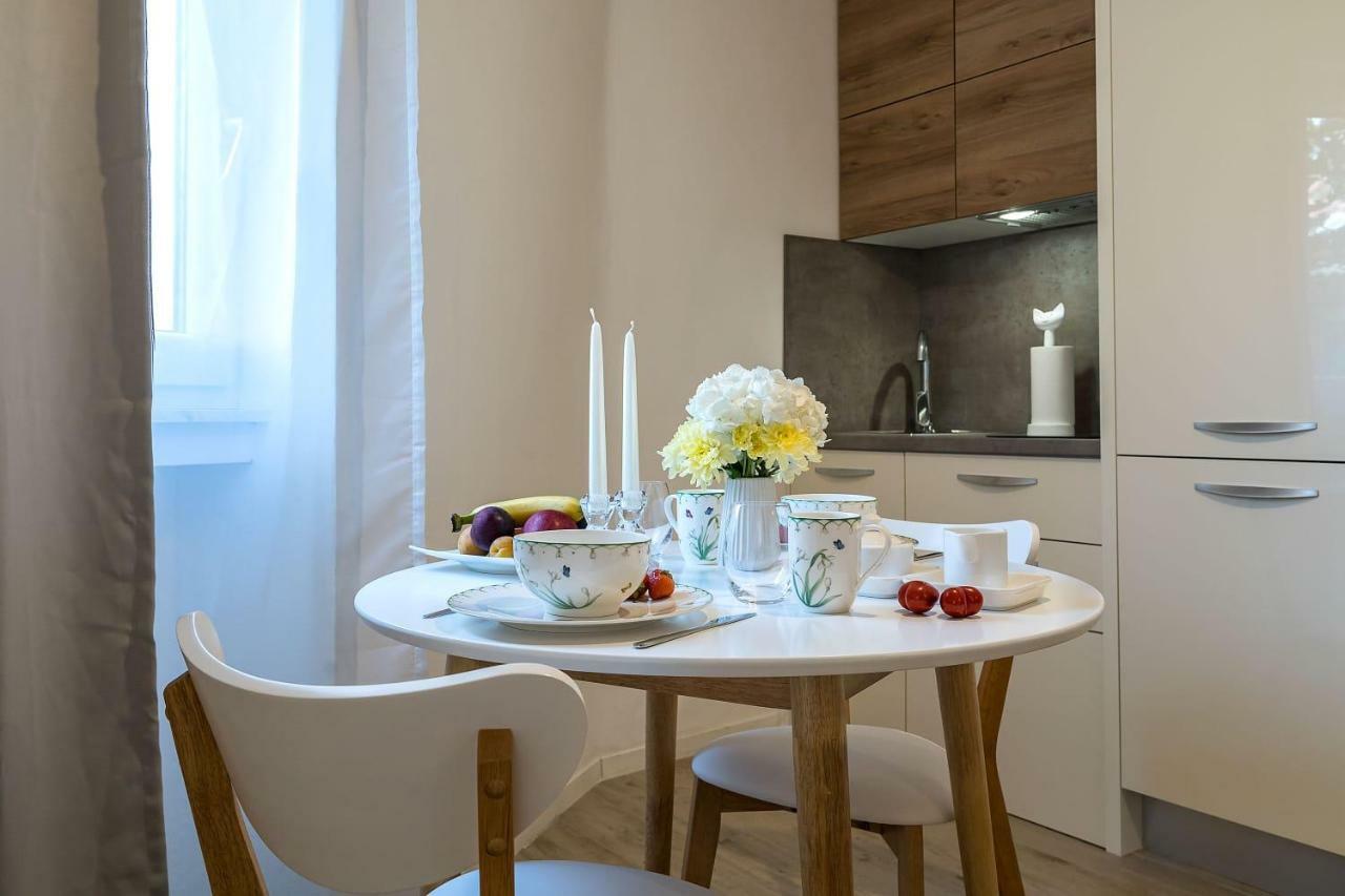 Studio Apartments Petar In Old Part Of Town Split Exterior foto